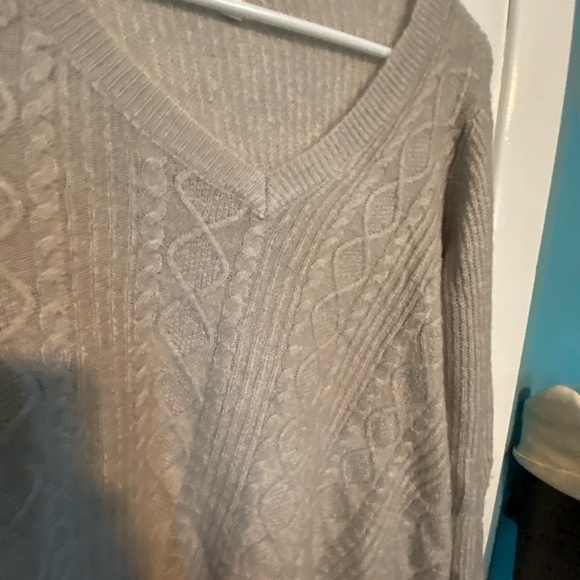 Sweater - Picture 2 of 3